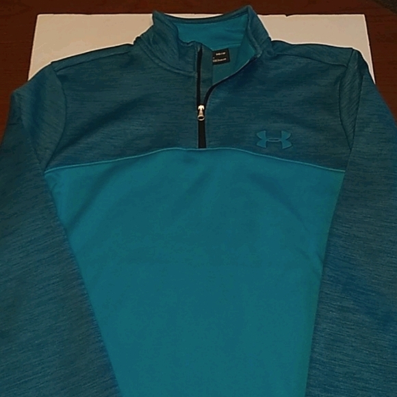 Under Armour Other - Under armor pullover sweatshirt.